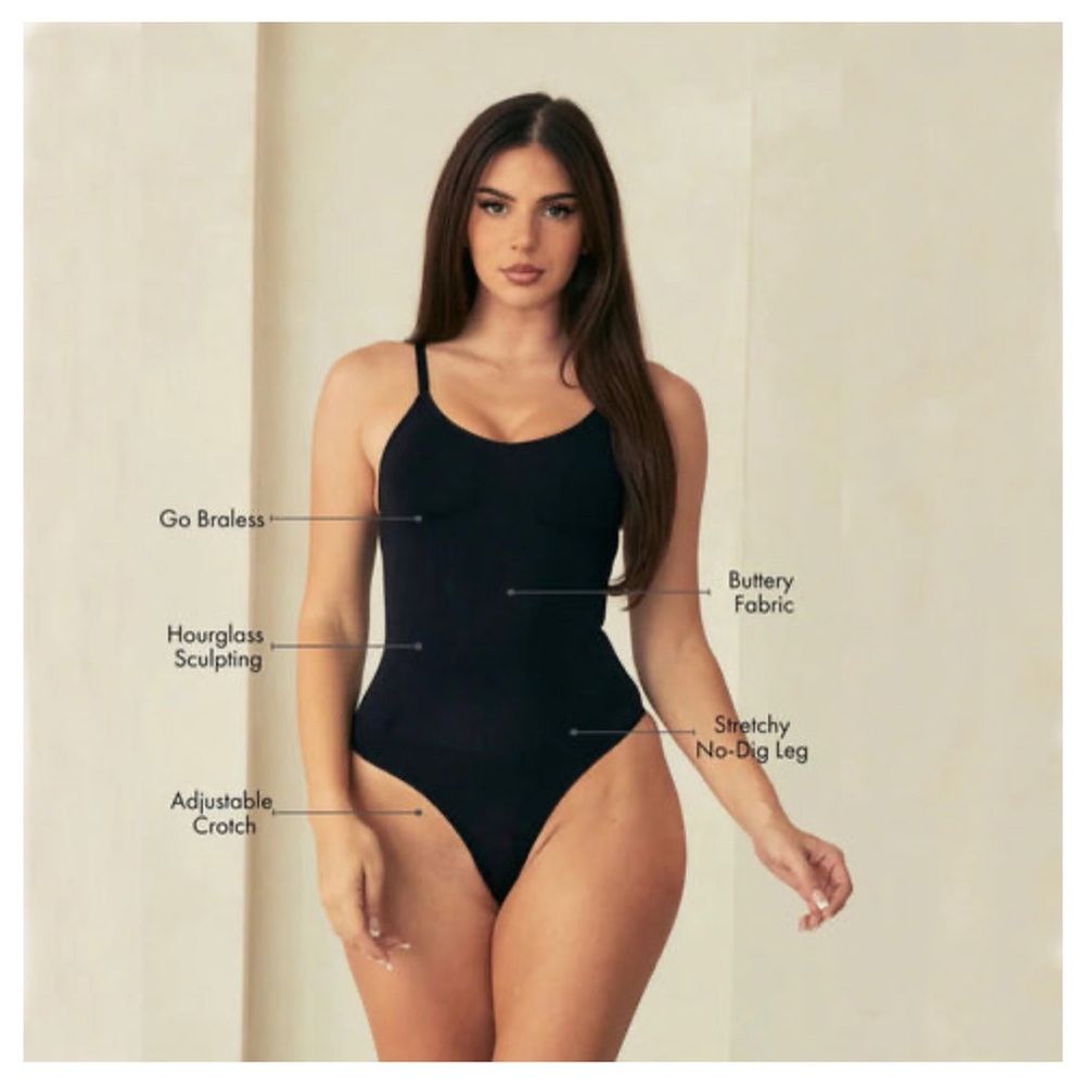 Zela Snatched Bodysuit - black